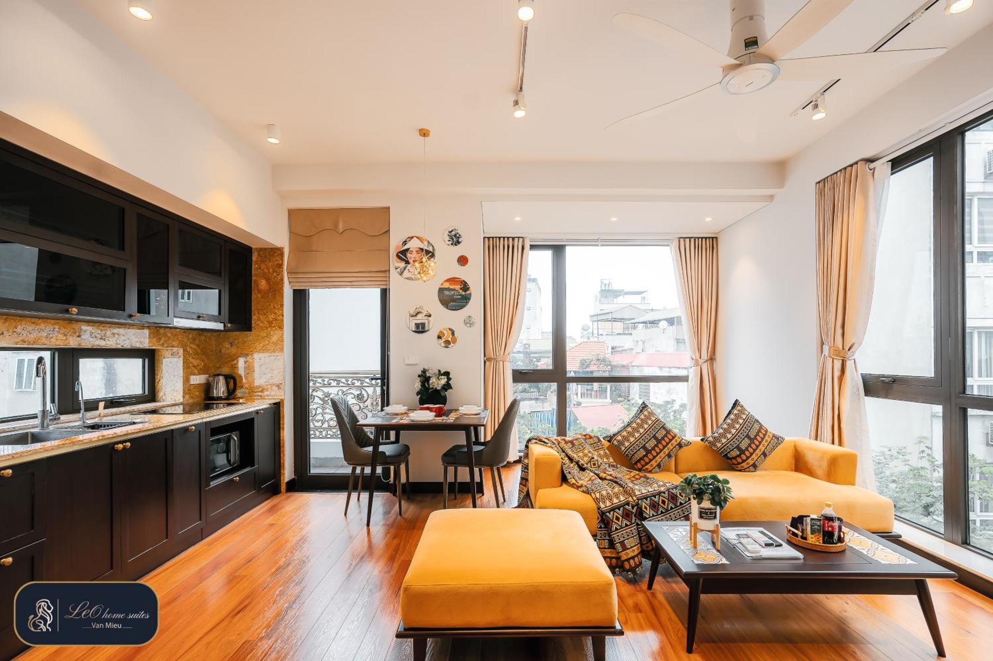 High-Ser Apartment -2Br - Niceview - Parking - Spacious - In Center 하노이 외부 사진