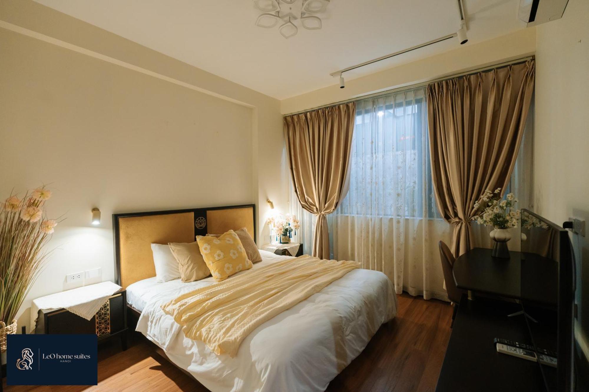 High-Ser Apartment -2Br - Niceview - Parking - Spacious - In Center 하노이 외부 사진