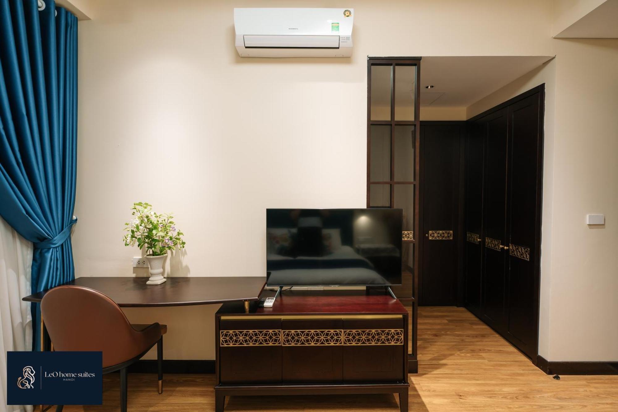 High-Ser Apartment -2Br - Niceview - Parking - Spacious - In Center 하노이 외부 사진