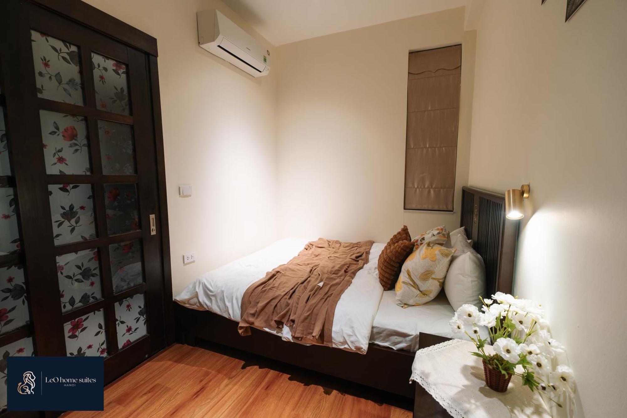High-Ser Apartment -2Br - Niceview - Parking - Spacious - In Center 하노이 외부 사진