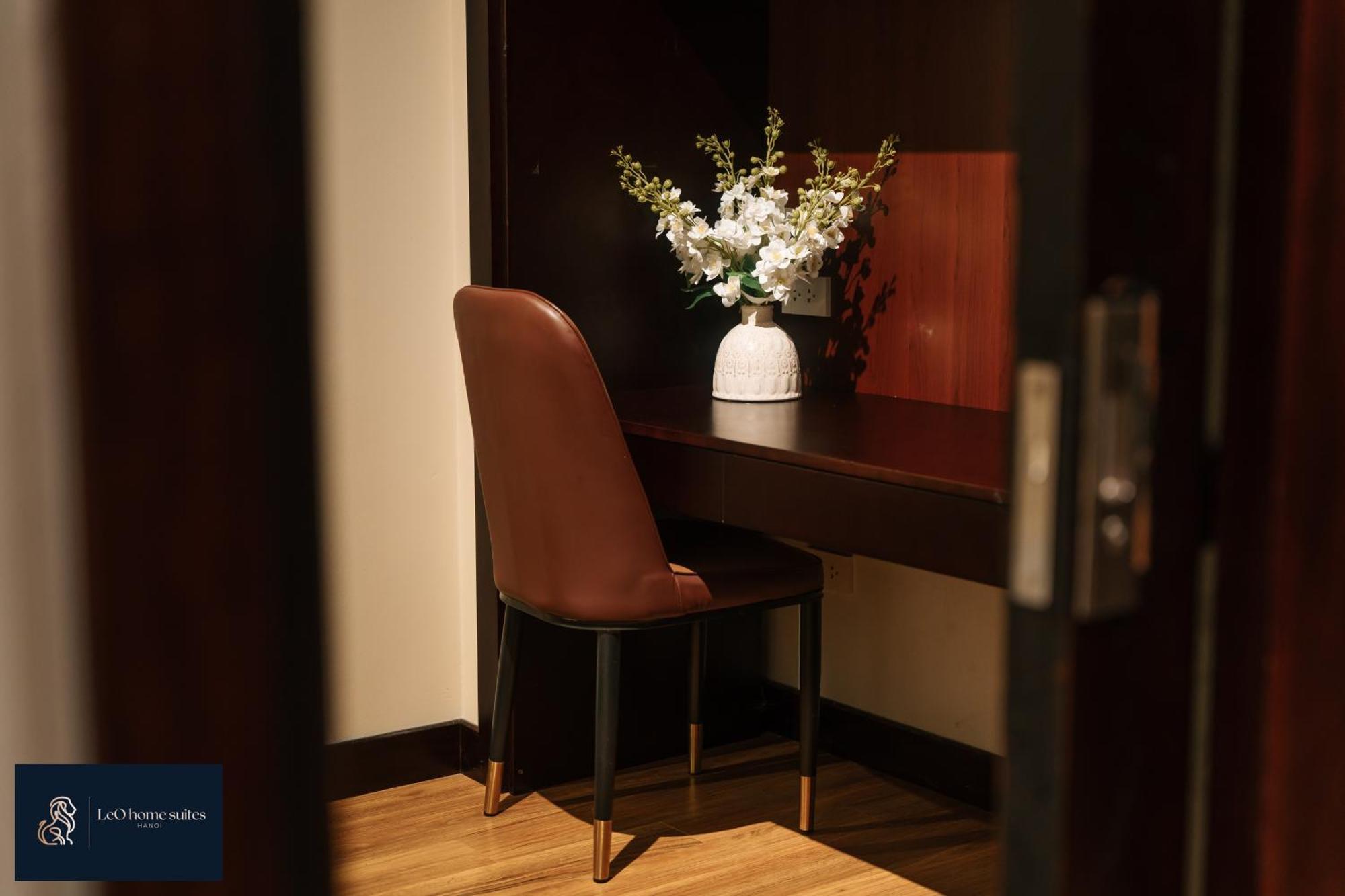 High-Ser Apartment -2Br - Niceview - Parking - Spacious - In Center 하노이 외부 사진