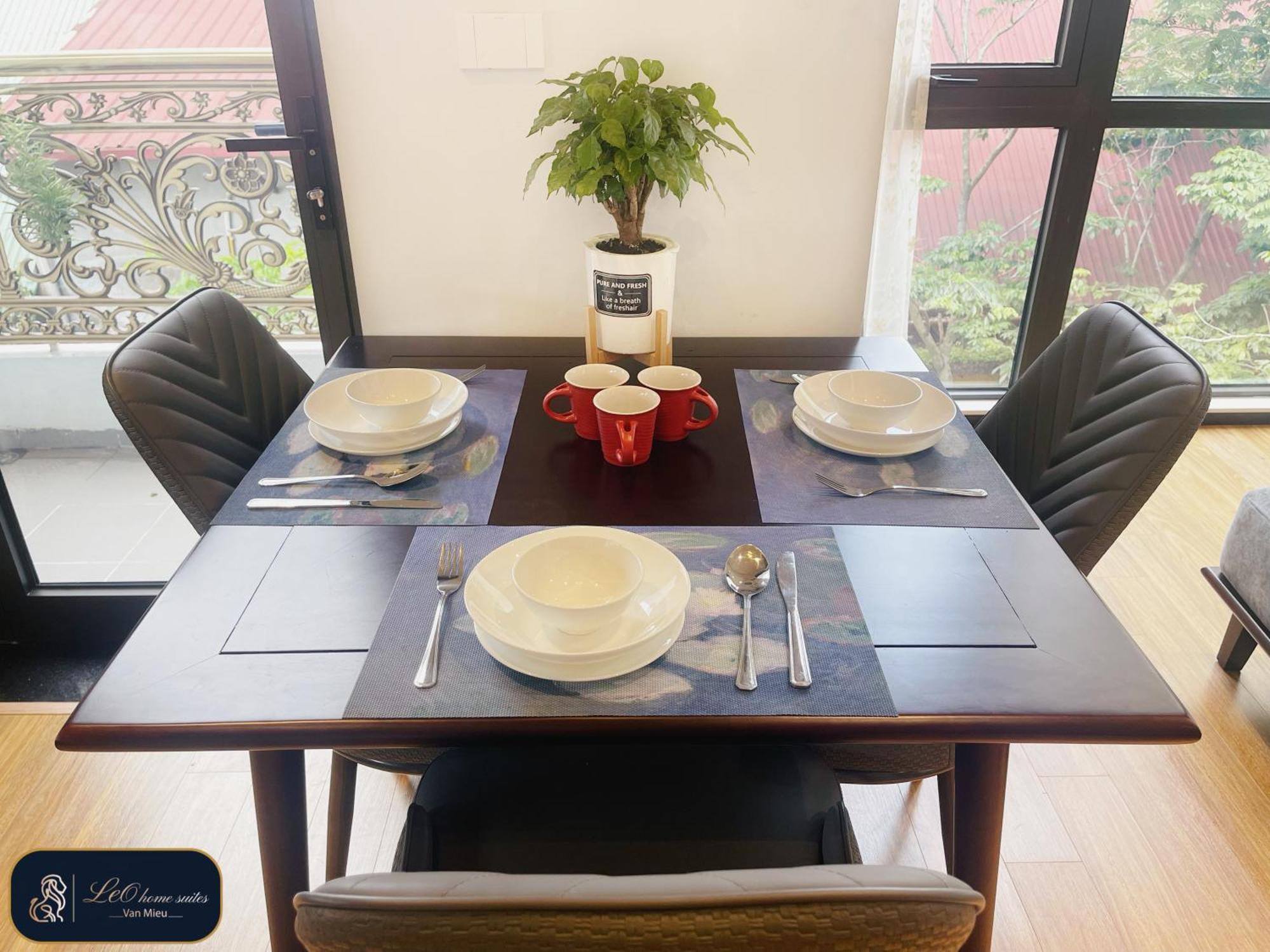 High-Ser Apartment -2Br - Niceview - Parking - Spacious - In Center 하노이 외부 사진
